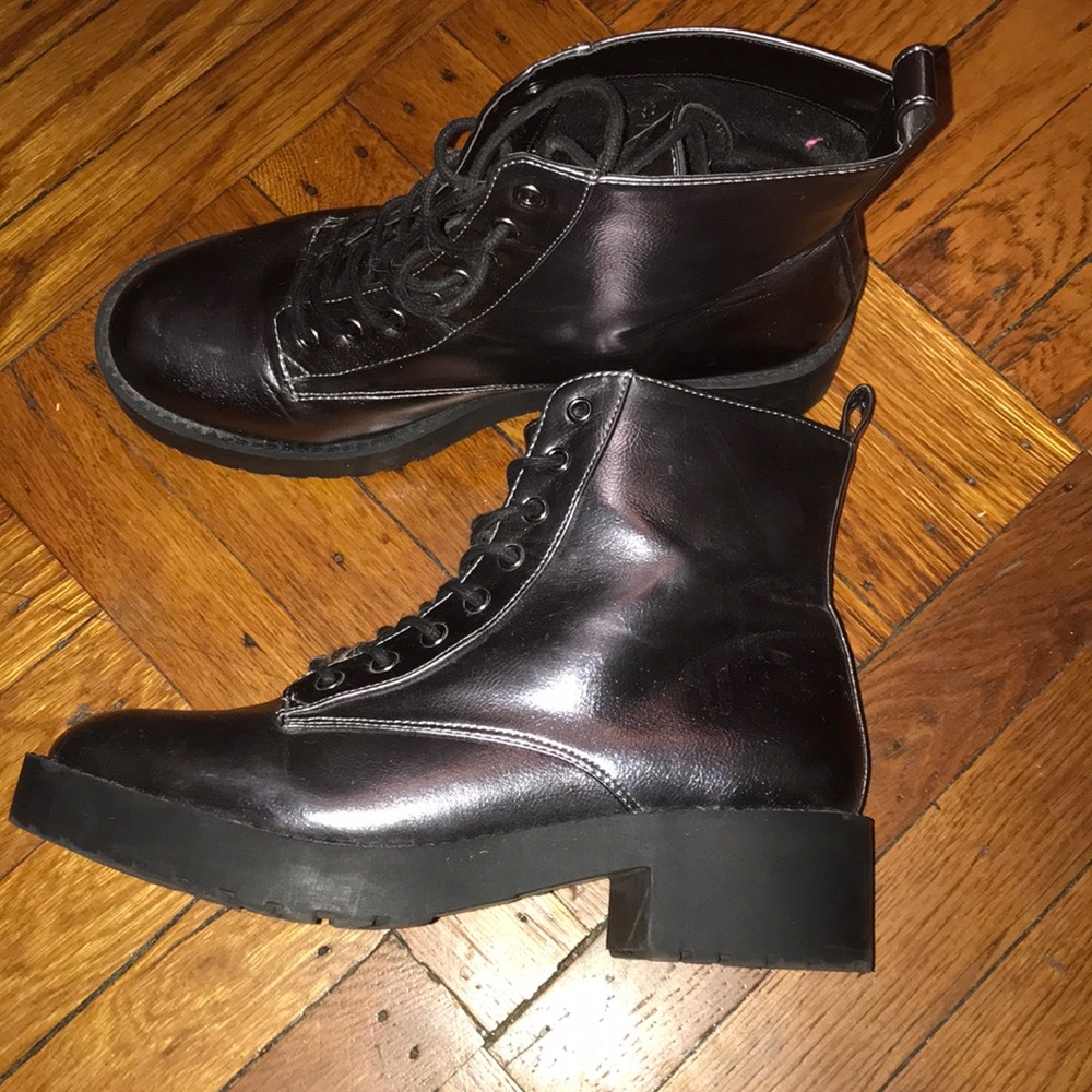 Purple metallic boots